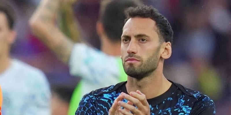 Inter, grana Calhanoglu: &egrave; a rischio per la finale di Coppa Italia contro la Lazio