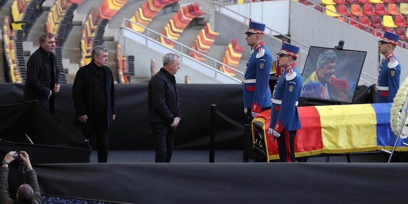 La Romania riparte da Hagi: &egrave; lui il successore di Lucescu