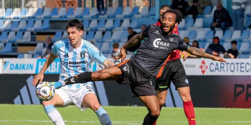 Serie B, l'Entella ferma il Venezia. La vittoria last-minute della Sampdoria condanna il Pescara