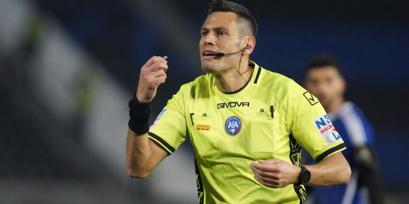 Mondiali 2026, la FIFA sceglie gli arbitri: c'&egrave; un italiano e anche Taylor