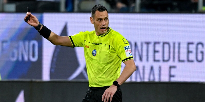 Mondiali 2026, scelti i 52 arbitri: per l'Italia c'&egrave; Mariani. Collina: "Sono i migliori al mondo"