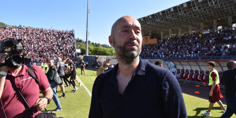 L&rsquo;Arezzo torna in B. Bucchi, che trionfo!