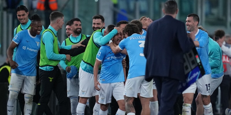 Lazio-Udinese, pirotecnico 3-3: 4 gol negli ultimi 10' pi&ugrave; recupero, Maldini salva Sarri in extremis