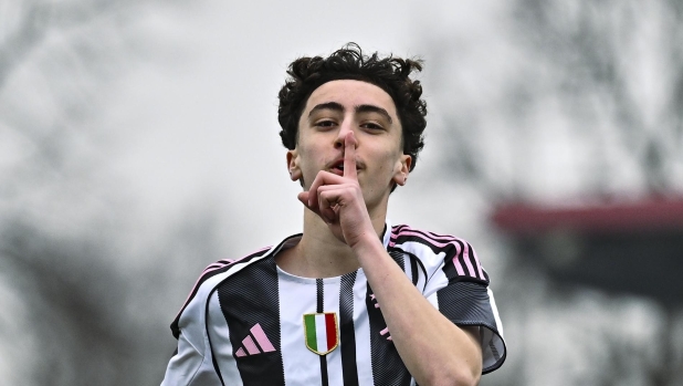 Arriva dall'Ajax, è turco come Yildiz, ha fatto 9 gol in 5 giorni: Juve, scoppia la Deniz-mania