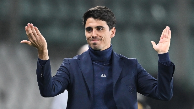 Parma, Cuesta: "Vogliamo ripartire con forza, contro la Lazio sarà difficilissima"