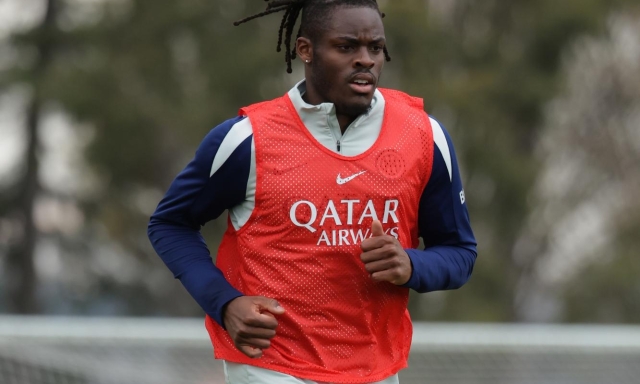 Bisseck ko, Carlos squalificato, Bastoni giù: Inter, allarme rosso in difesa