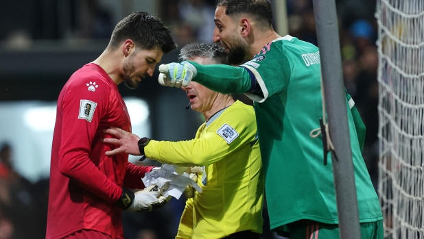 "Donnarumma antisportivo, poi il karma...": il retroscena del portiere della Bosnia sui rigori di Zenica