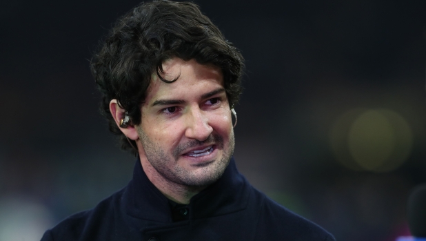 Pato: "Amo il Milan più di mia moglie. Ancelotti era come un padre"