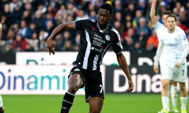 Guai per il talento dell'Udinese Gueye: guida con patente falsa, fermato al confine con la Slovenia