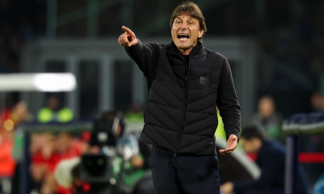 Antonio spavaldo, Roberto gentile, Max timido... Manuale d'amore per un'Italia dal cuore a pezzi