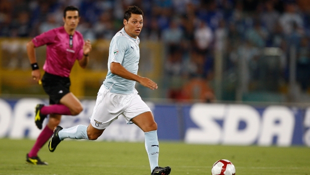 Lazio, Mauro Zarate: "Pentito di aver lasciato Formello. Ricordo ancora quel litigio con Kolarov..."
