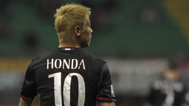 Milan, l’ex Honda torna in campo: giocherà a Singapore