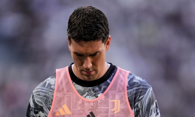 Juve, i tempi del rientro di Vlahovic: col Milan punta la panchina. E sul mercato...