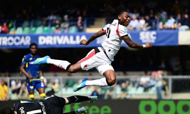 Milan, l'attacco resta un rebus. Ora sono tutti disponibili ma non segna nessuno