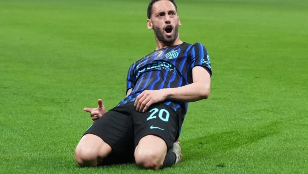 Calhanoglu, il centrocampista che fa giocare l'Inter in... dodici!