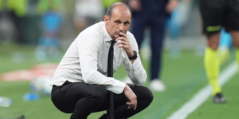 Disastro Milan, sar&agrave; rivoluzione: il futuro di Allegri &egrave; in bilico. Tutti gli scenari