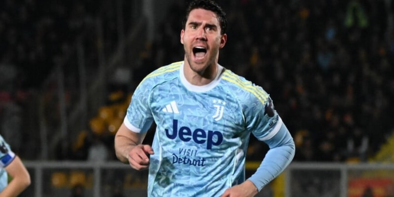 Vlahovic, chi rischia di pi&ugrave;? I precedenti Dybala e Rabiot e la Juve che prende posizione