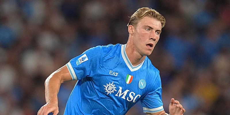 Hojlund gioca per il riscatto: con la Champions sar&agrave; obbligo di acquisto per il Napoli
