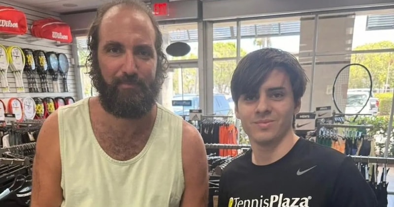 &ldquo;&Egrave; lui o non &egrave; lui?&rdquo;, Higuain riappare cos&igrave; dal nulla: la foto virale accende il caso social