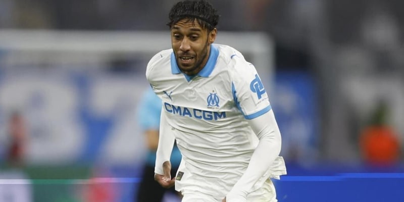 Anche il Marsiglia &egrave; un caos: Aubameyang in ritiro usa un estintore contro Bob Tahri