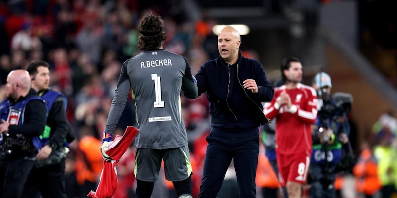 Juve, senti Slot sul futuro di Alisson: "&Egrave; vicino a..."