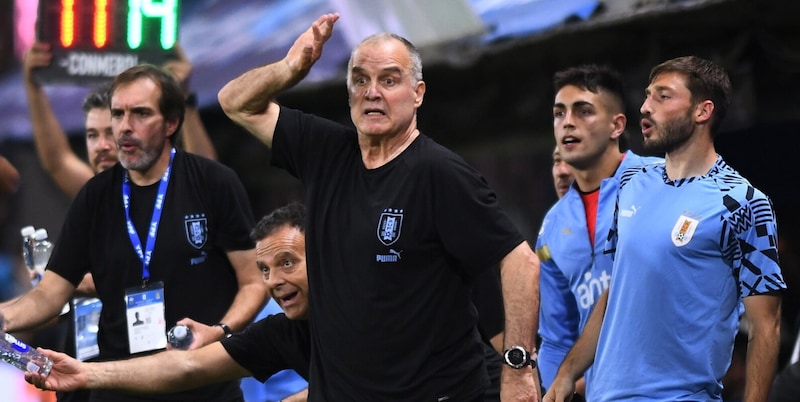 Uruguay, i convocati di Bielsa per il Mondiale: c'&egrave; anche un ex Juventus. Esclusione clamorosa!