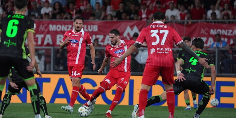 Monza in Serie A, col brivido! Terzo posto fondamentale, il Catanzaro sfiora l'impresa