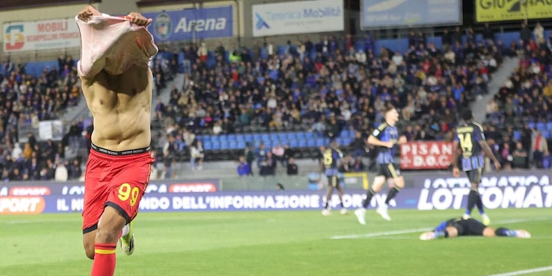 Il Lecce manda Pisa e Verona in Serie B: Di Francesco, tre punti d'oro per la salvezza&nbsp;