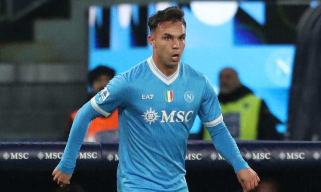 Napoli-Bologna, le formazioni ufficiali: Conte lancia Giovane, Italiano con Castro
