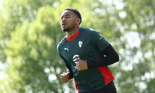 Un po' Leao, un po' Pulisic, tutto flop: il Milan offre a Nkunku 4 partite per cambiare il destino