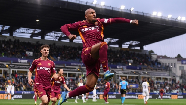 Roma, il gol di Malen infrange un record che durava da vent’anni