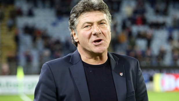 Grecia, terra di eroi, tragedie e Mazzarri: l'uomo dei miracoli e dei meme ci riprova