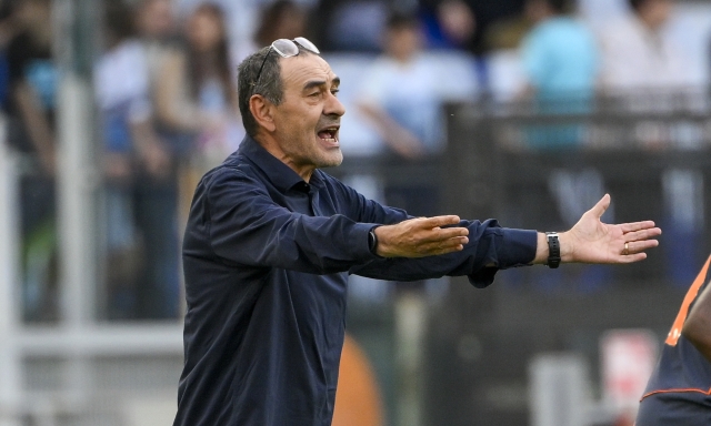 Sarri contro la Lega: "Esperti di politica e non di calcio, non conoscono il profumo dell'erba"