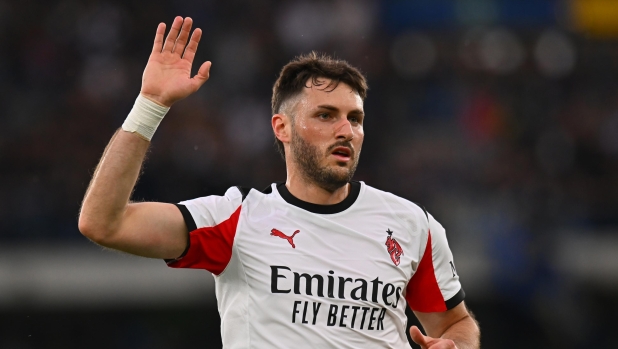 Milan, Gimenez ammette: "Critiche giuste, sono un attaccante e i tifosi vogliono i gol"