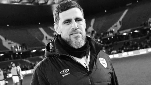 Malore mentre era alla guida: muore a 43 anni l'ex Lecce Bryan Bergougnoux