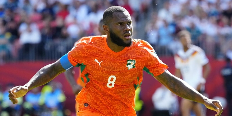 Lo svincolato Kessi&eacute; fa gola alla Juve: la strategia di Carnevali per rinforzare il centrocampo