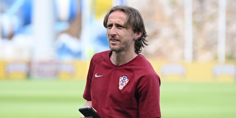 Modric si ritirer&agrave; dopo il Mondiale": l'indiscrezione dalla Spagna preoccupa il Milan