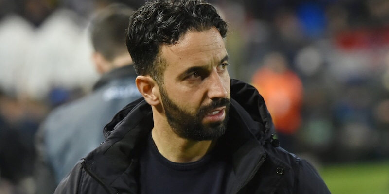 Milan, &egrave; il giorno di Amorim: oggi la firma. Mendes la chiave per il mercato. E Leao...