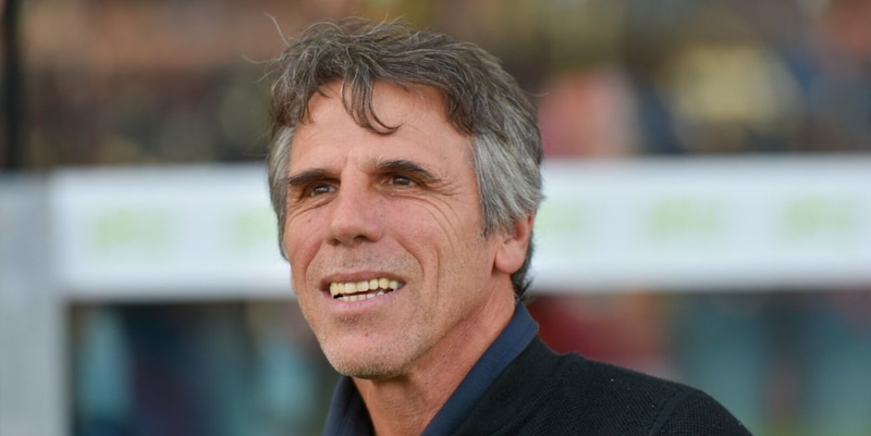 Zola: "Dobbiamo insegnare a rischiare. E vanno accettati gli errori: un ragazzo non pu&ograve; essere subito Baggio"