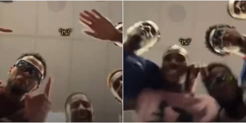Capo Verde sorpresa ai Mondiali, i giocatori esultano facendo uno con il dito: il motivo &egrave; polemico