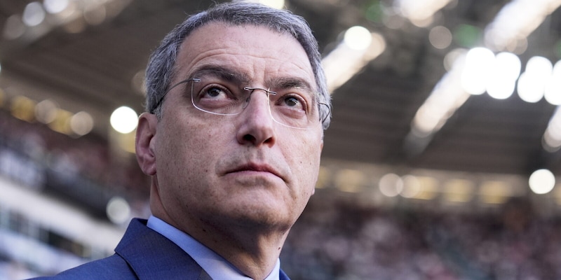 Comolli rassegna le dimissioni, l'annuncio: il saluto alla famiglia Juve e il ringraziamento ai tifosi