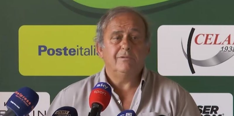 Platini show: "La Juve non pu&ograve; vincere sempre, sta lasciando che anche gli altri vincano un po'..."