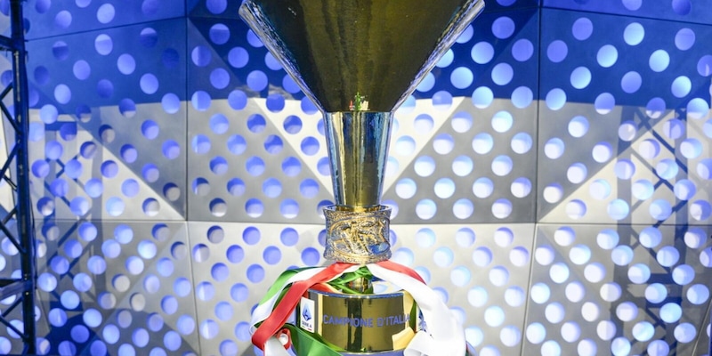 Nuovo calendario Serie A 2026/2027 diretta presentazione: segui il sorteggio delle partite della prossima stagione LIVE