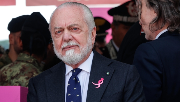 De Laurentiis show: "Tranquillo Napoli, ci sono io. De Bruyne-Lukaku via? Il mondo è pieno di calciatori..."