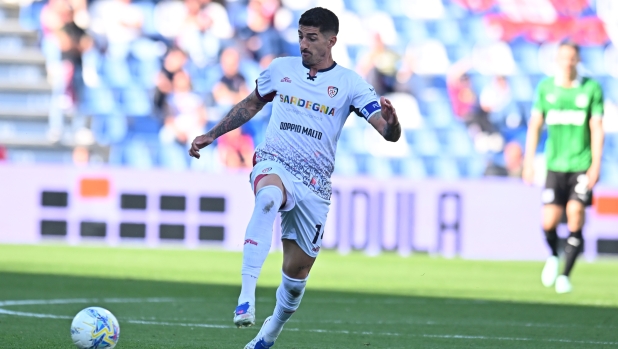 Cagliari, con l'addio di Pavoletti cambia il capitano: la fascia andrà a Deiola