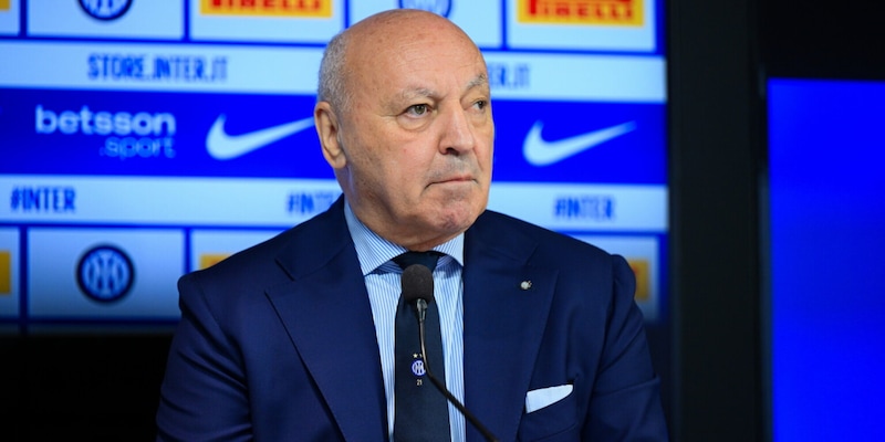 Khalaili sfumato, alternative Inter: chi c'&egrave; in cima alla lista di Marotta. E per la difesa spunta l'ex Juve!