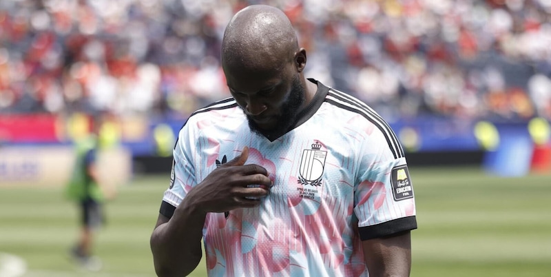 L'agente di Lukaku: "Non pu&ograve; fare il secondo, &egrave; uno dei migliori del mondo"