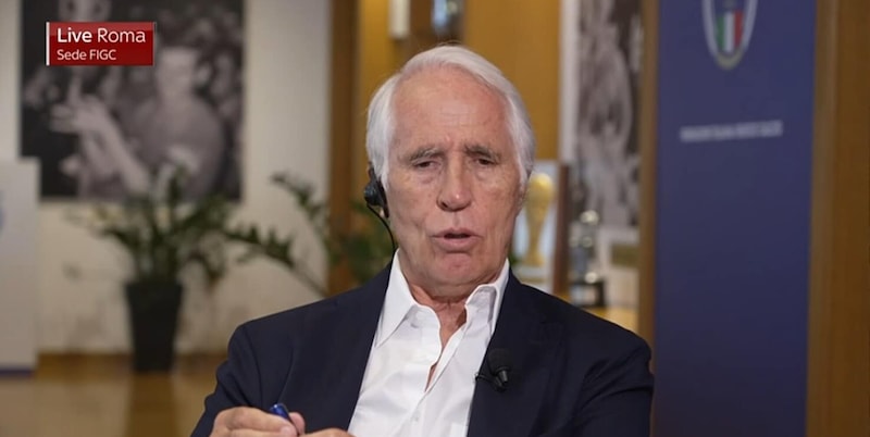 Malag&ograve; a sorpresa: "Ct dell'Italia, non ci sono solo Mancini e Pirlo nella lista. E io, Maldini e Leonardo..."