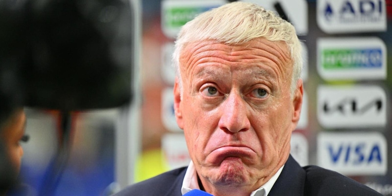 Deschamps incontenibile sull'arbitraggio di Francia-Spagna: "Questo &egrave; al livello di una semifinale di un Mondiale?"