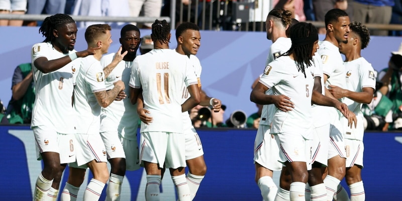 Francia in semifinale grazie a Mbapp&eacute; e Dembel&eacute;: Marocco dominato, non basta il rigore parato da Bounou